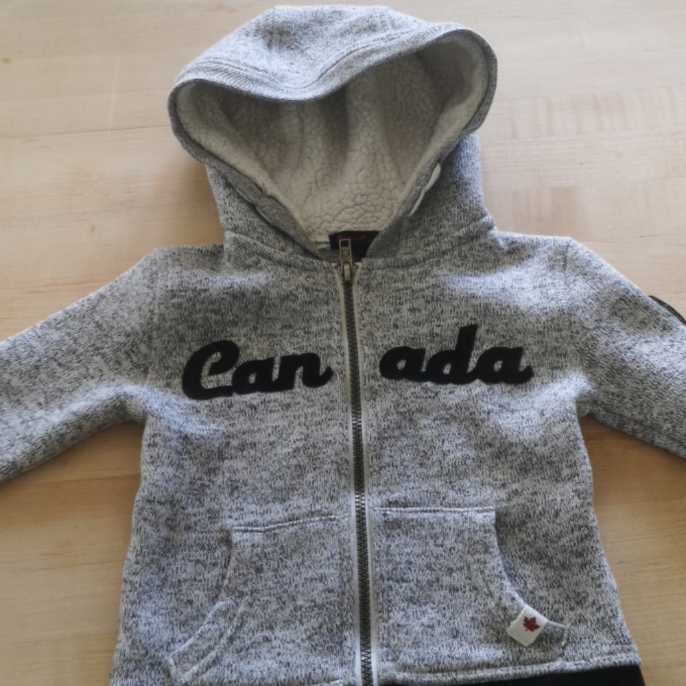 Canada Boys Zip Up Sweater; 2T